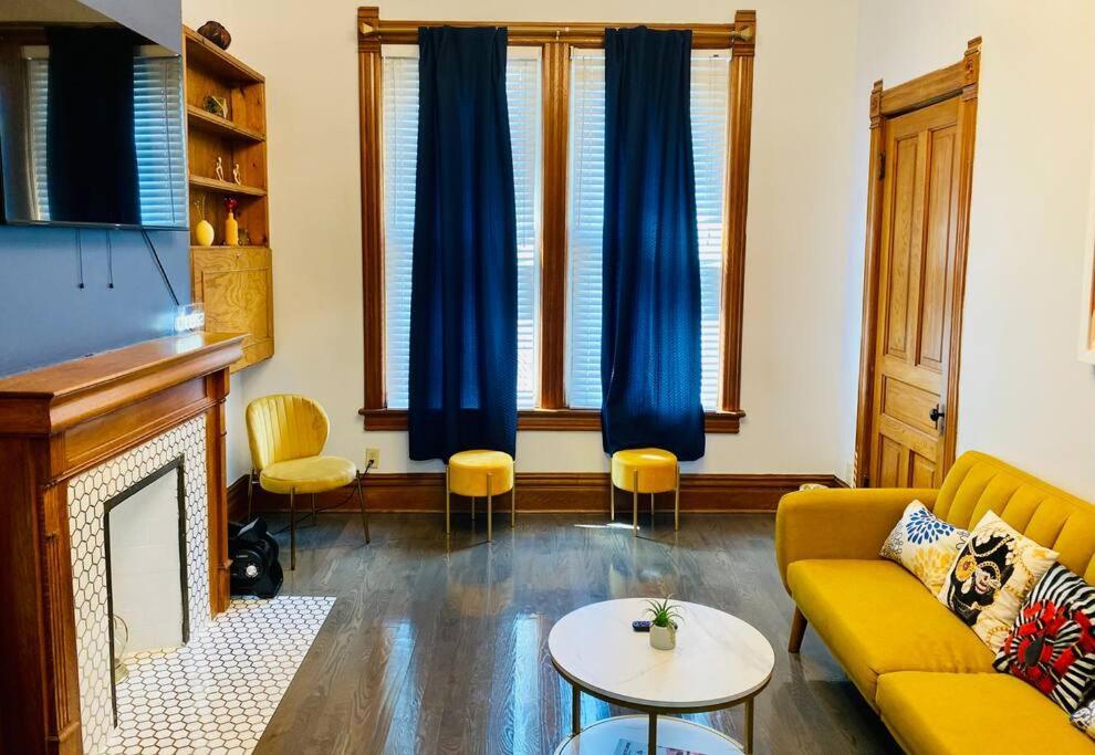 Lincoln Park 3 Bedroom Penthouse シカゴ エクステリア 写真
